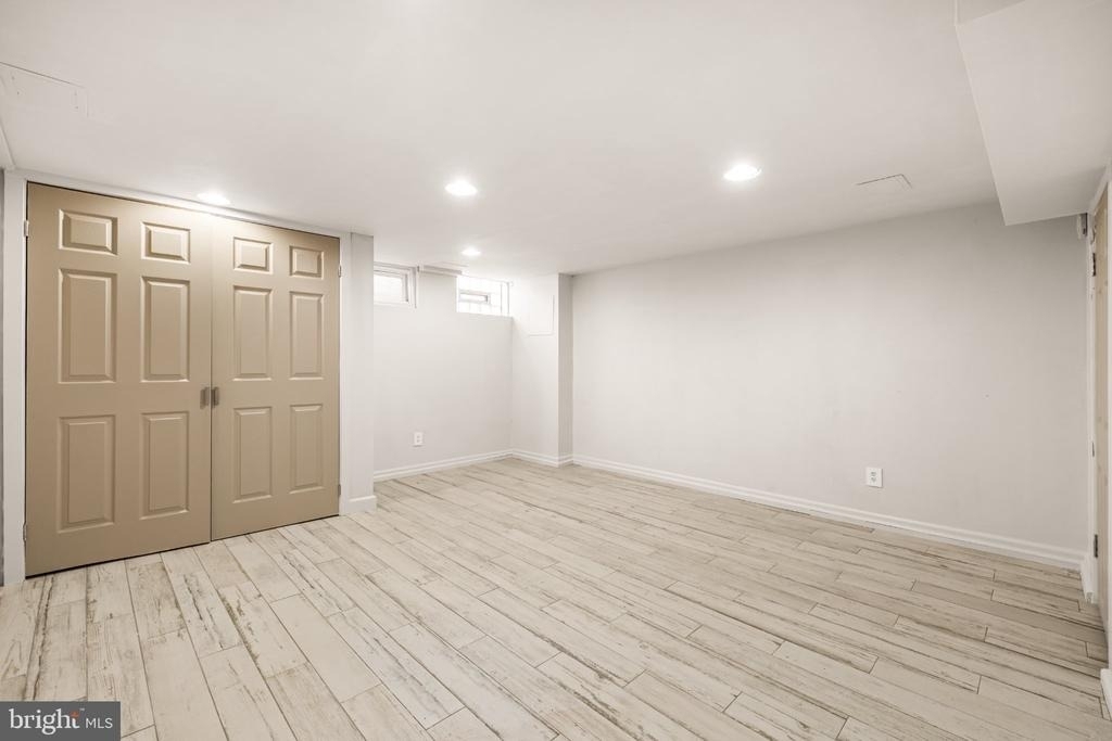 244 E Susquehanna Avenue - Photo 20