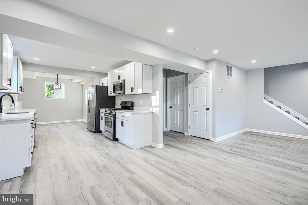 9 Avenal Road - Photo 4