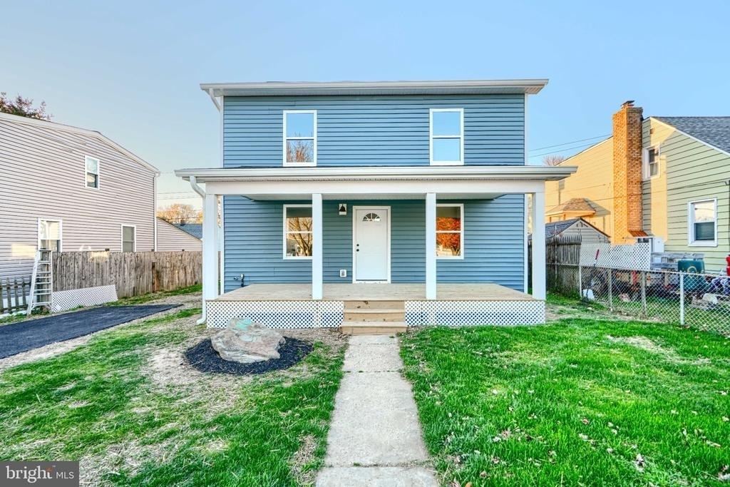 9 Avenal Road - Photo 0