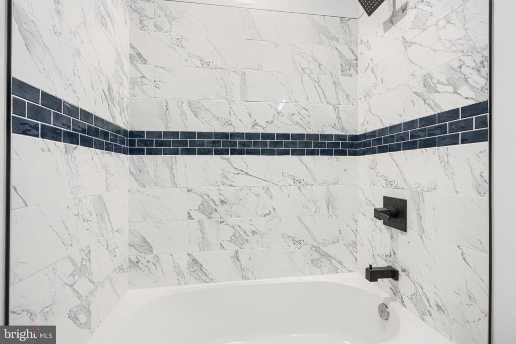 9 Avenal Road - Photo 13