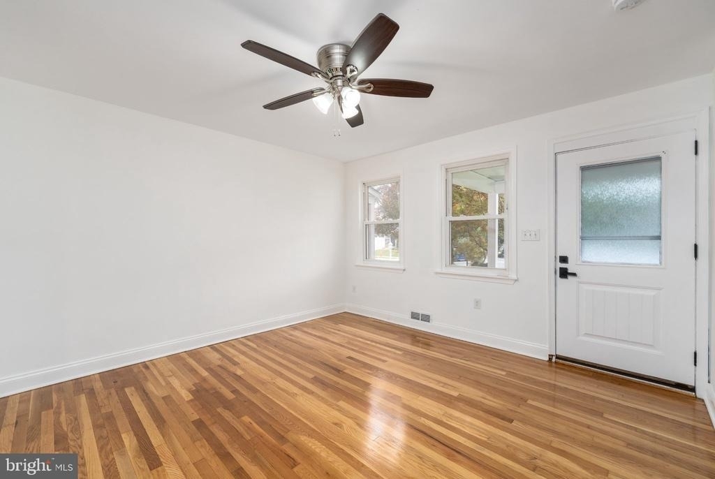 5 Cardinal Road - Photo 2
