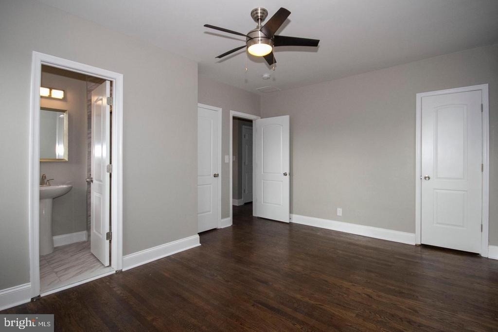 4814 Coleherne Road - Photo 8