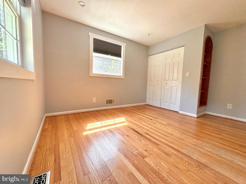 90 Avondale Circle - Photo 15