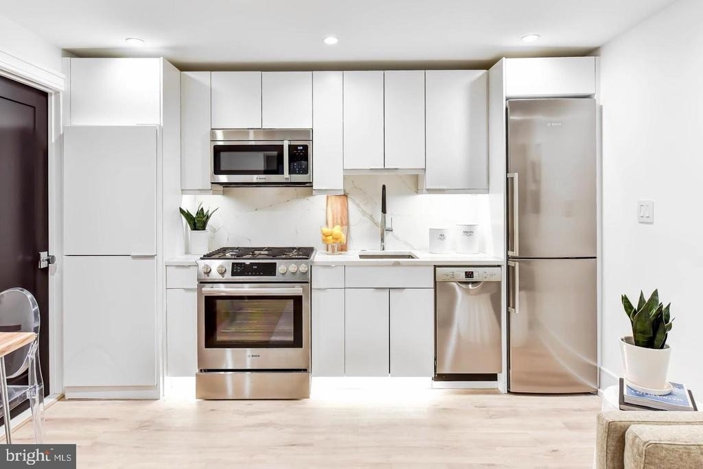 1524 18th Street Nw - Photo 4