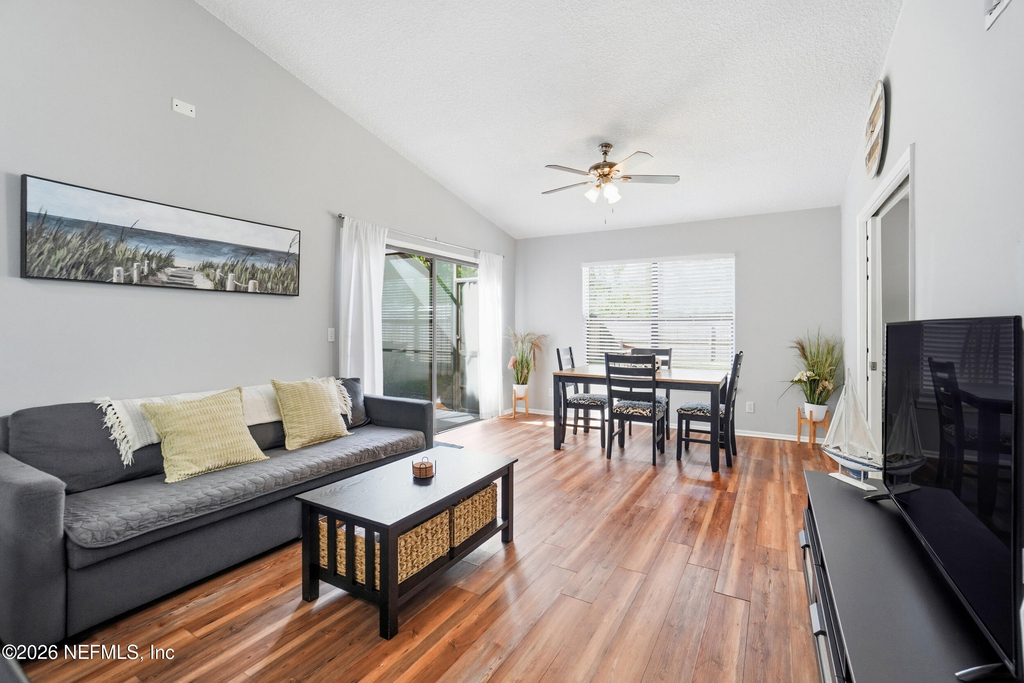 3419 Islander Way - Photo 9