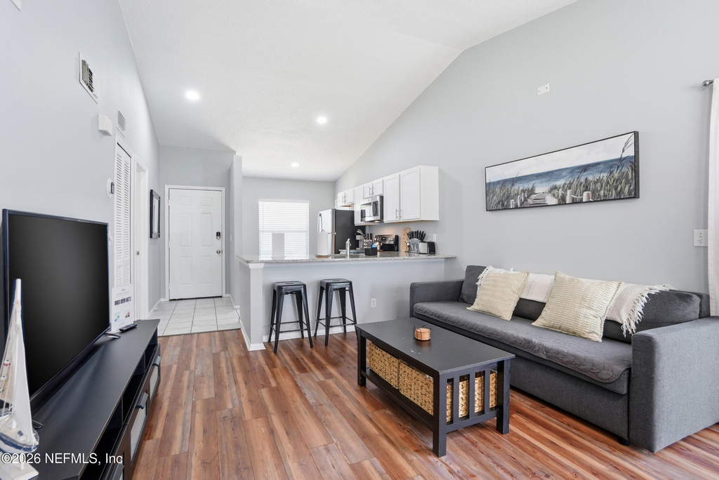 3419 Islander Way - Photo 7