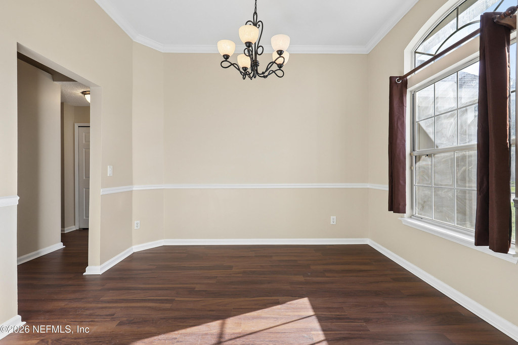 7827 Enderby Court - Photo 6