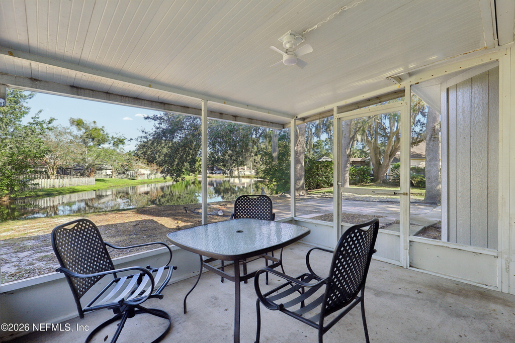 7827 Enderby Court - Photo 28