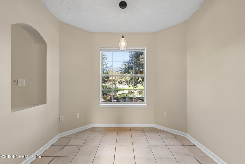 7827 Enderby Court - Photo 13