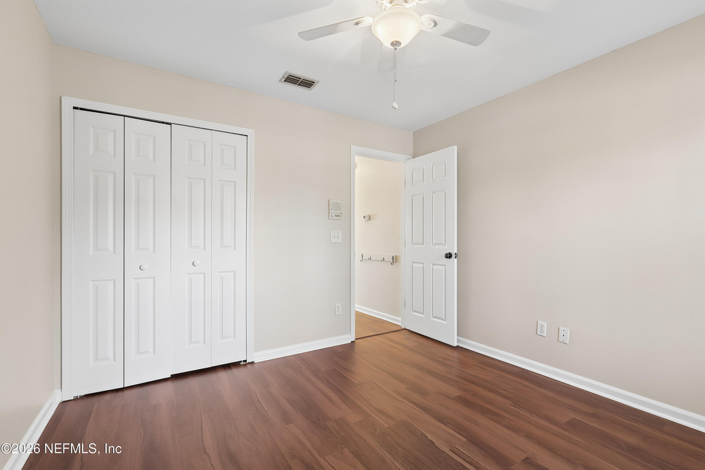 7827 Enderby Court - Photo 21