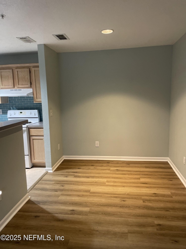 7701 Timberlin Park Boulevard - Photo 8