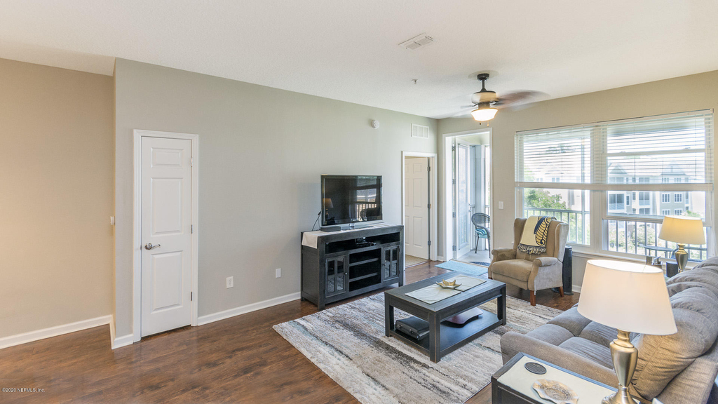 13364 Beach Boulevard - Photo 4