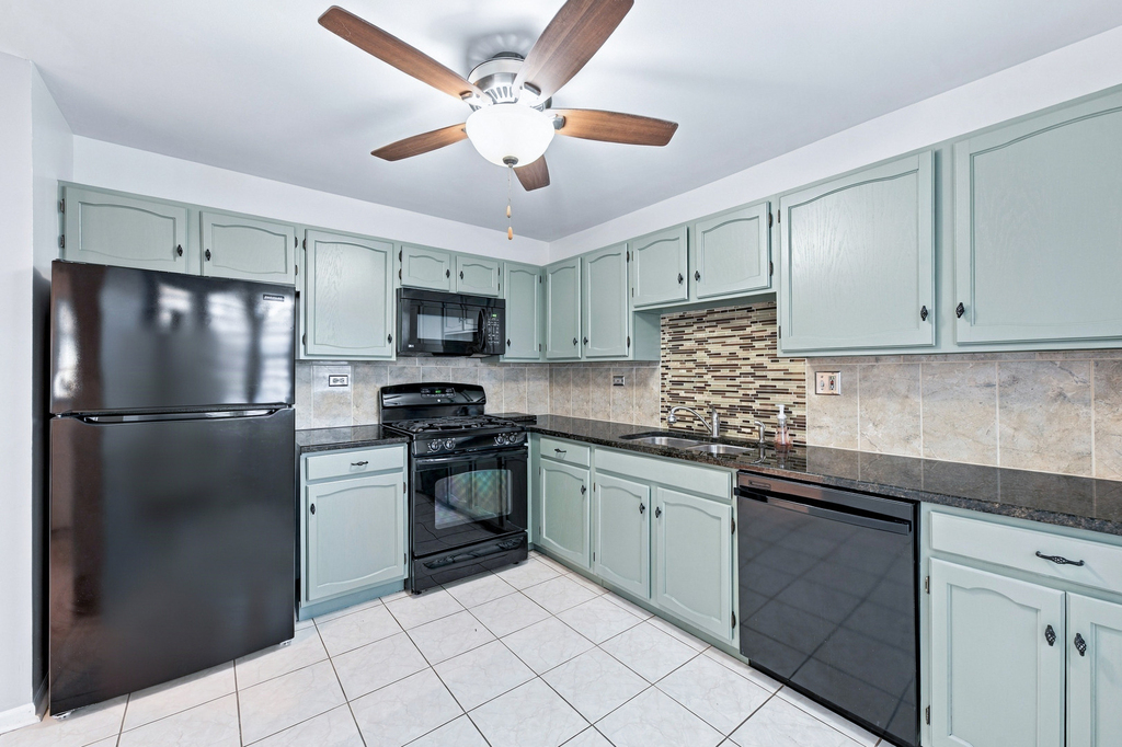 107 Winchester Drive - Photo 5