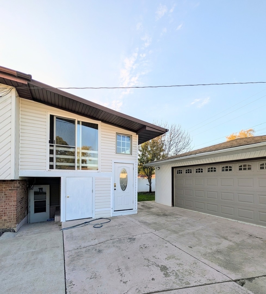 7314 W 115th Street - Photo 16