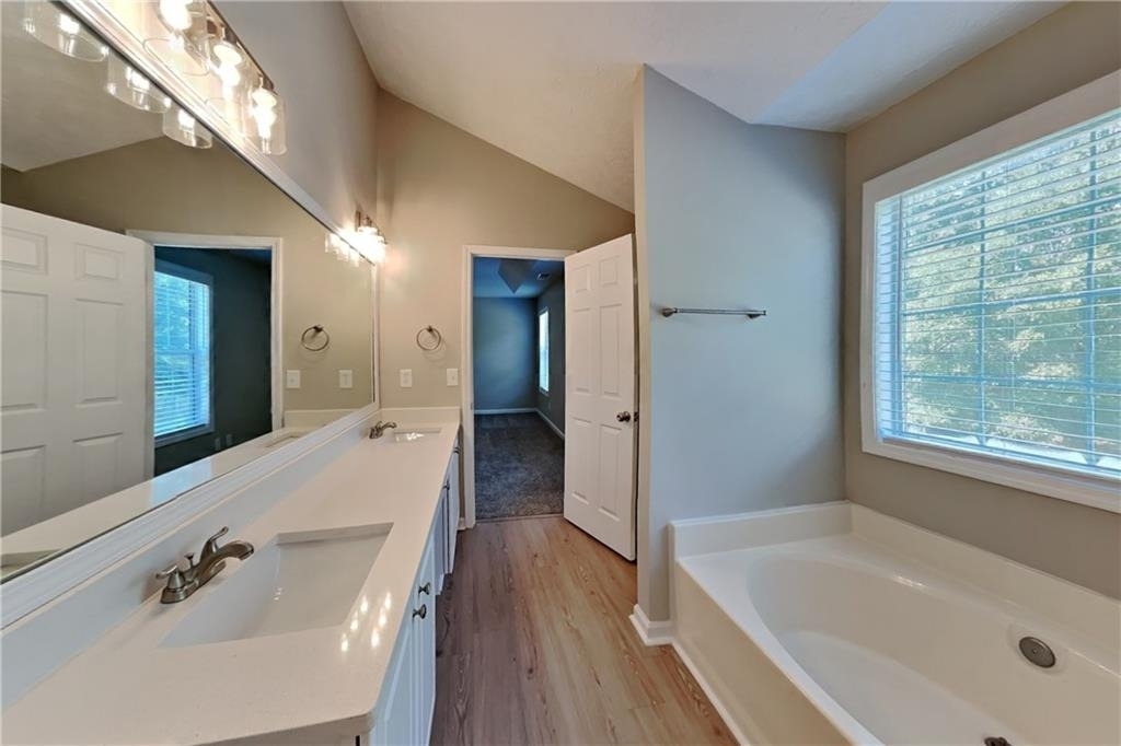 496 Highpoint Crossing - Photo 10