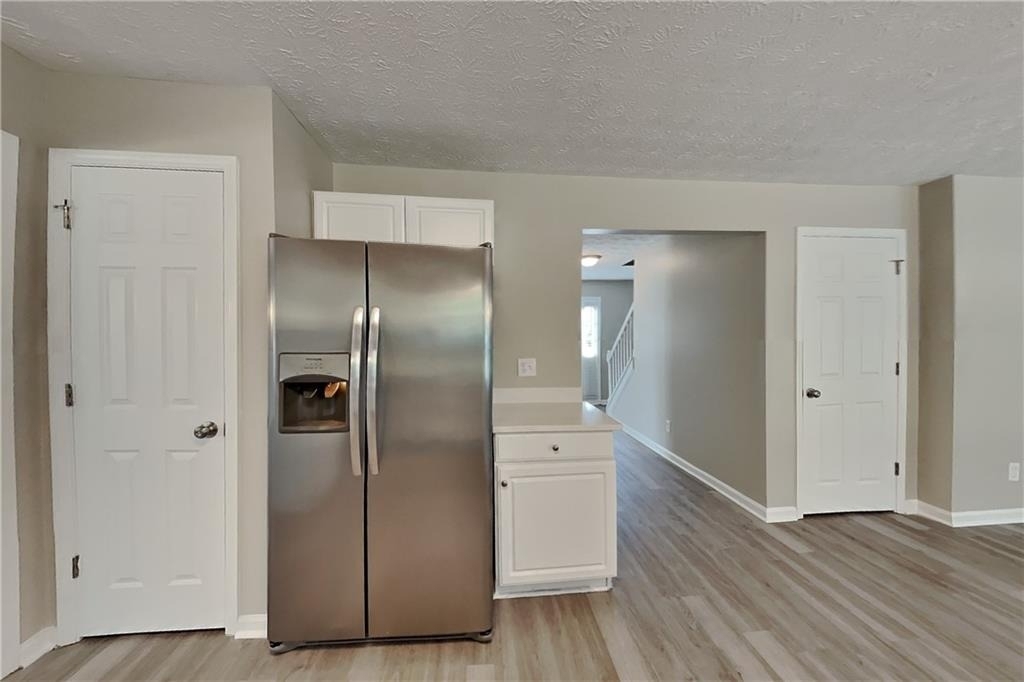 496 Highpoint Crossing - Photo 4