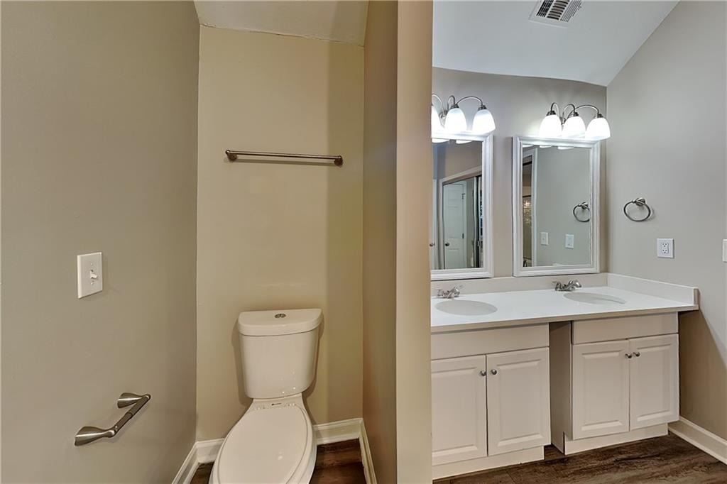 7203 Meadow Gate Way - Photo 8