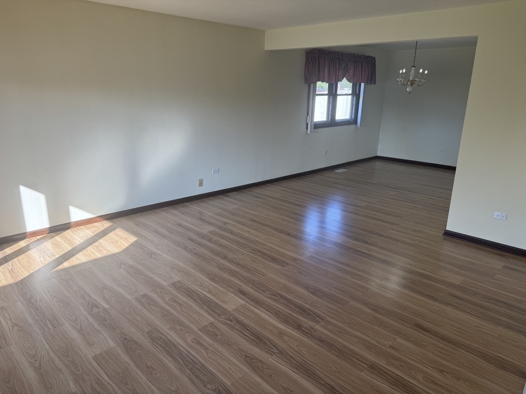 8124 167th Place - Photo 3