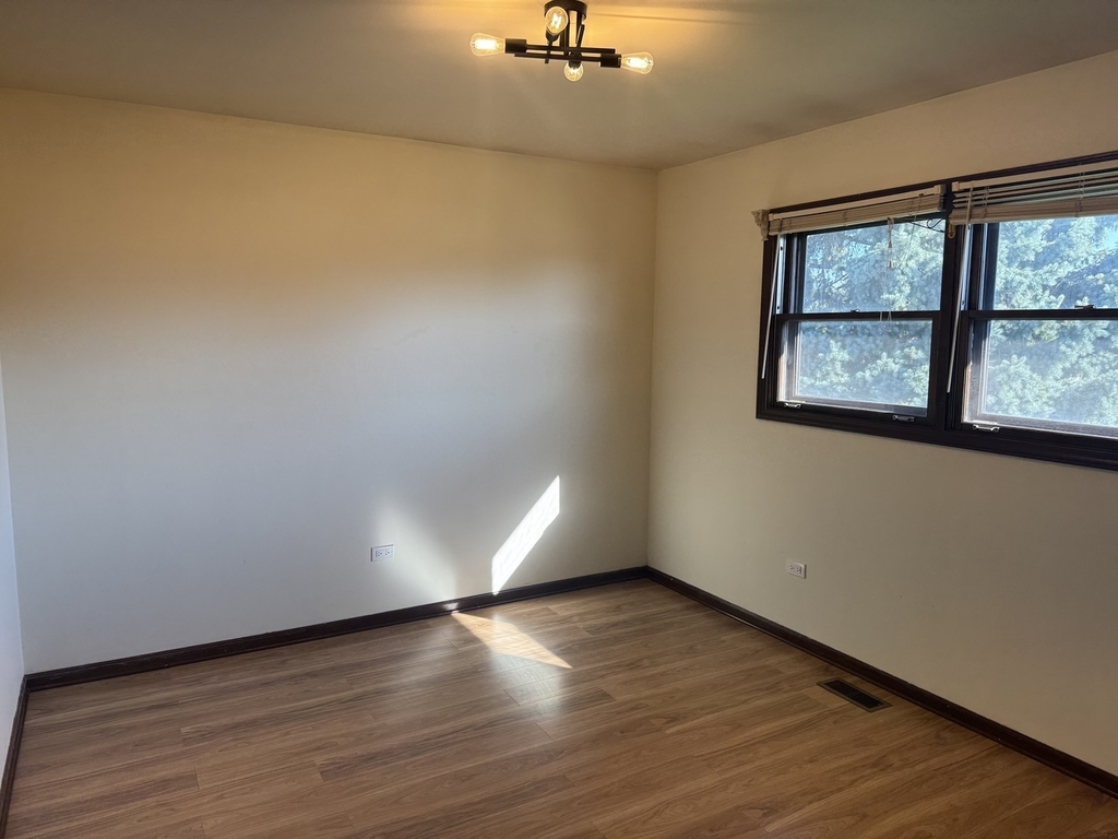 8124 167th Place - Photo 10