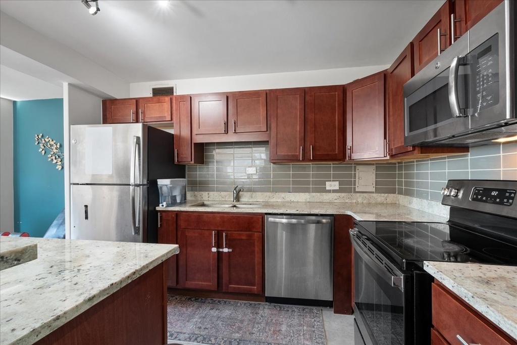 5701 N Sheridan Road - Photo 4