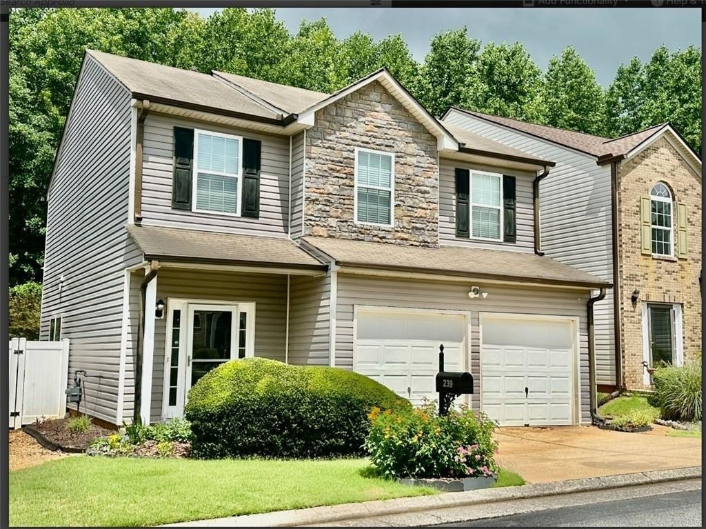 239 Arrowhead Drive - Photo 0