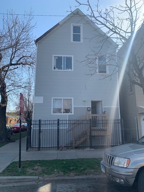 4401 S Wood Street - Photo 0