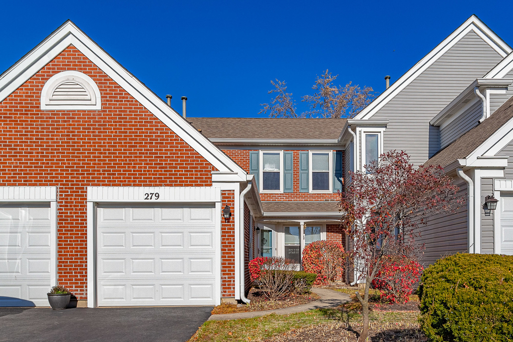 279 University Lane - Photo 0