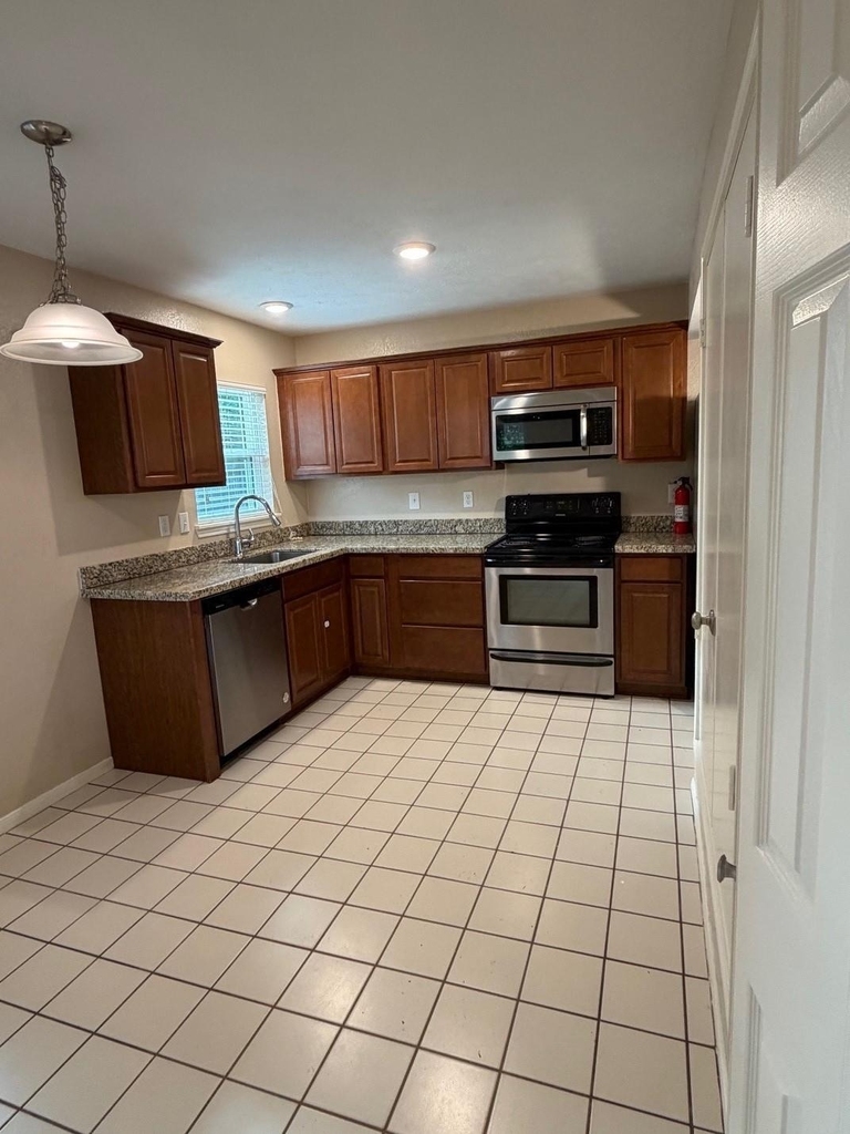 10103 Ash Fork Drive - Photo 7