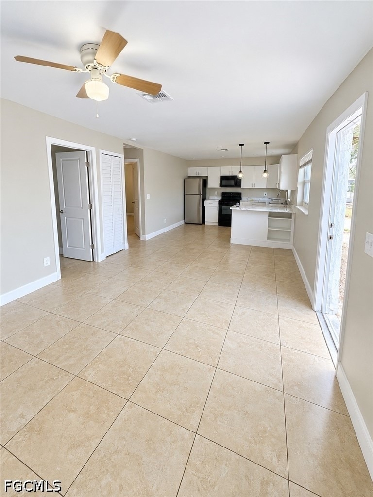 16910 Carmen Avenue - Photo 2