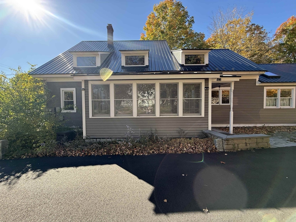 176 Western - Photo 3