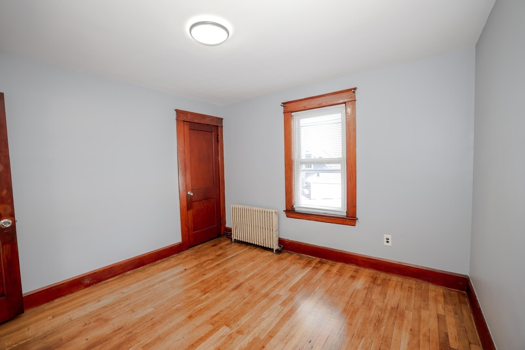 103 Walnut - Photo 10