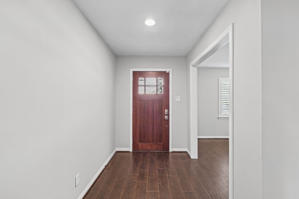 1318 Spillers Lane - Photo 6