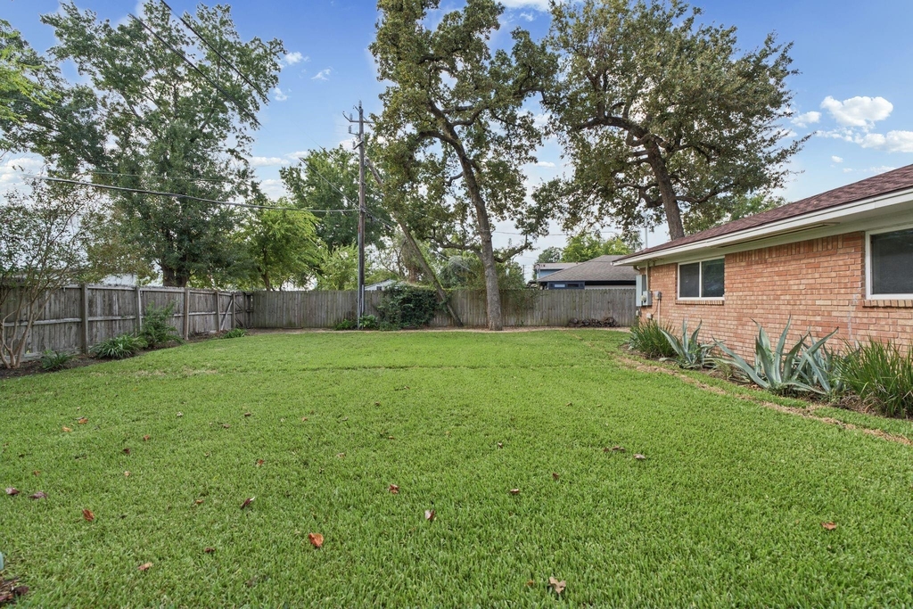 1318 Spillers Lane - Photo 34