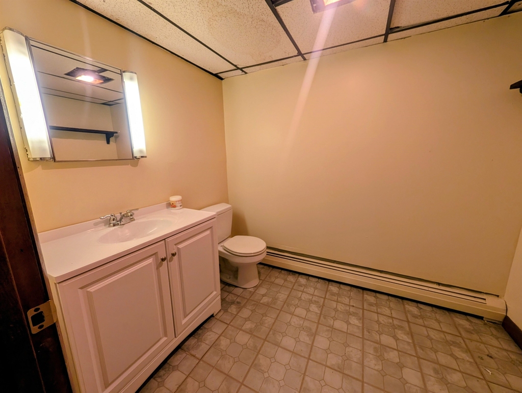 10 Petrin Heights - Photo 14