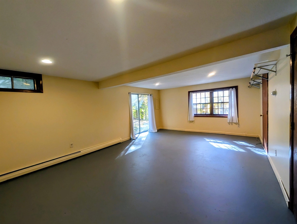 10 Petrin Heights - Photo 15