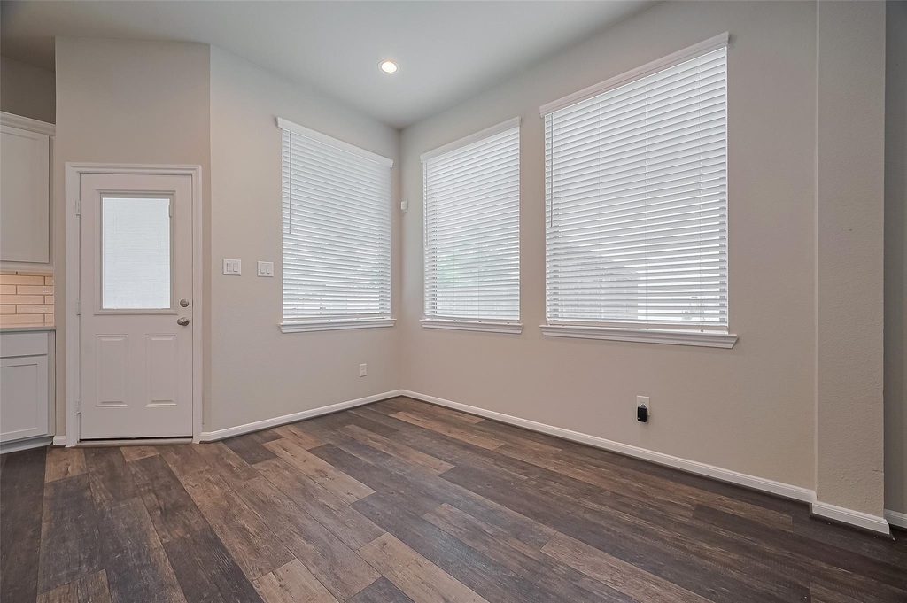 363 Biltmore Loop - Photo 18