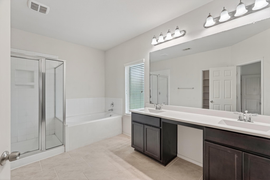138 Meadow Grove Drive - Photo 20
