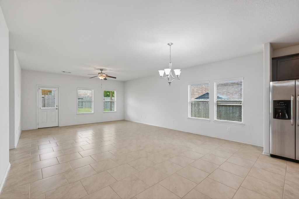 138 Meadow Grove Drive - Photo 11