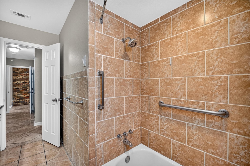 6038 Cartagena Street - Photo 26