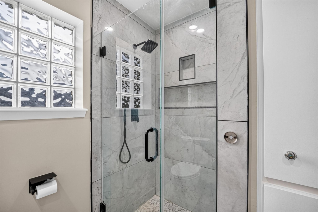 6038 Cartagena Street - Photo 43