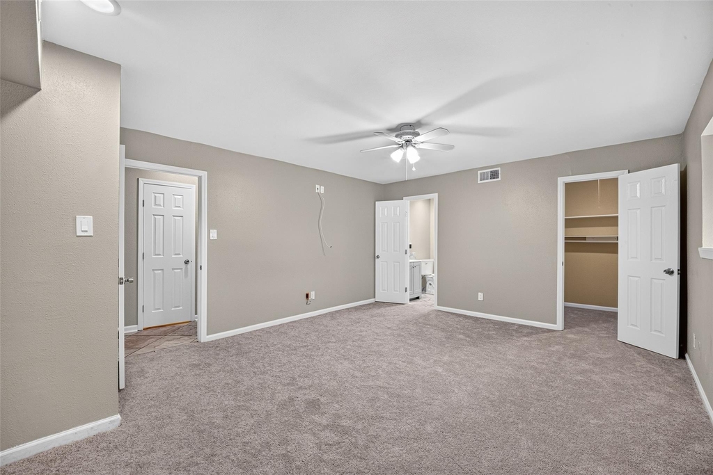 6038 Cartagena Street - Photo 38