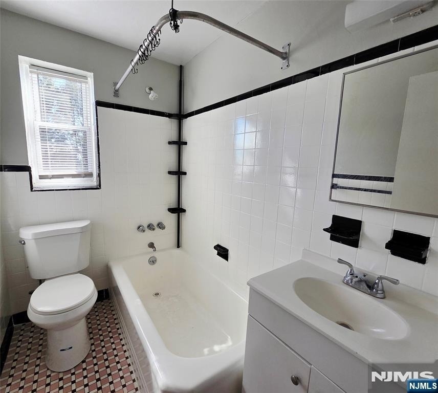 294 Terrace - Photo 4