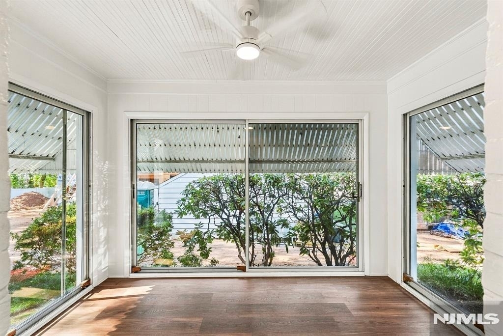 16 Hillcrest - Photo 4