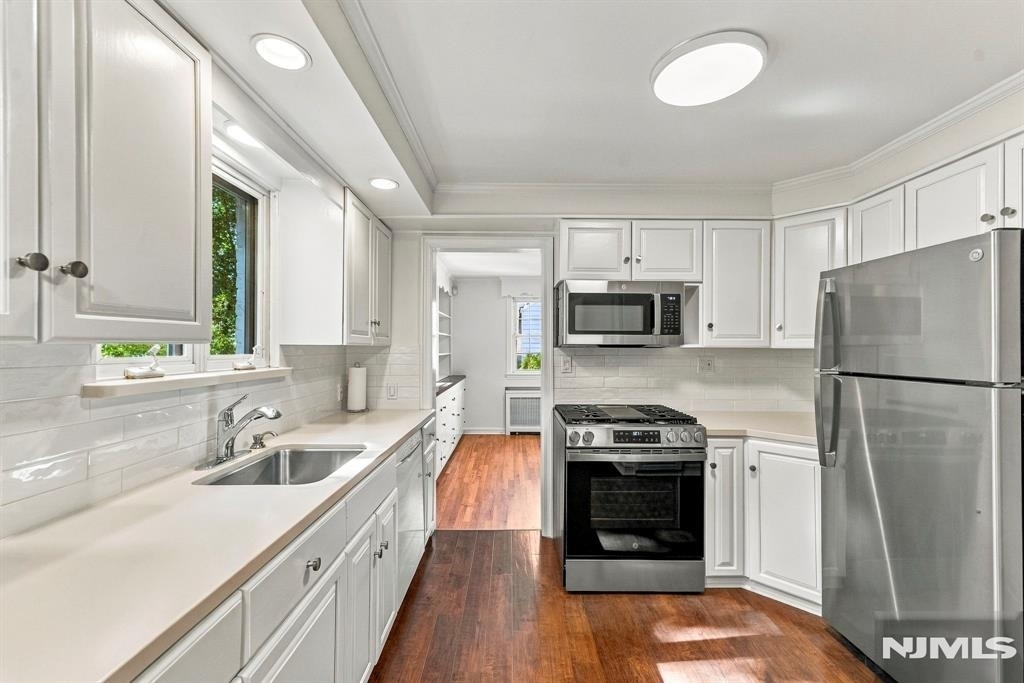 16 Hillcrest - Photo 10