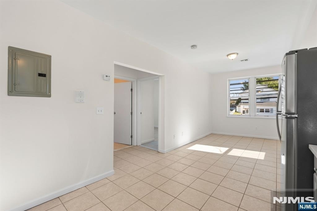 613 Ridge - Photo 6