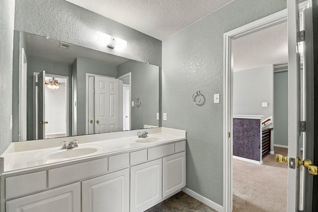 11007 Bauer Elm Street - Photo 34