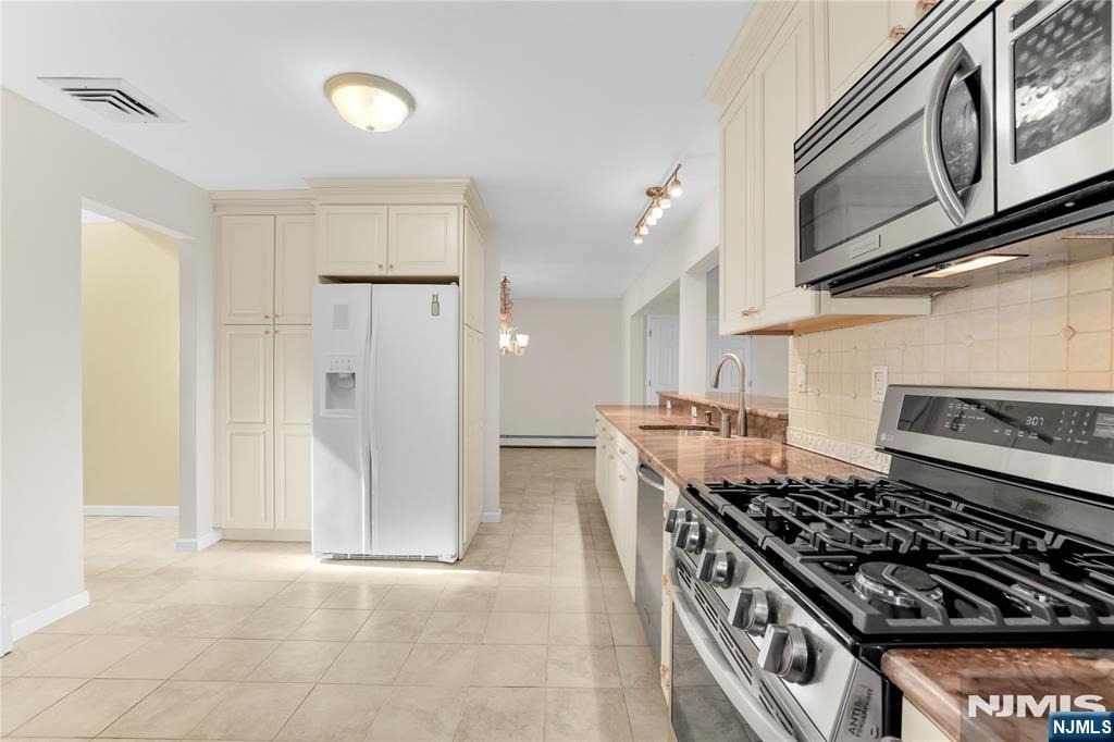 19 Crefeld - Photo 16