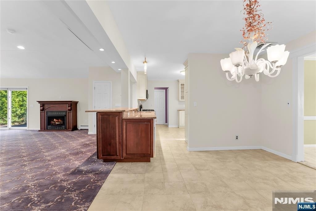 19 Crefeld - Photo 8