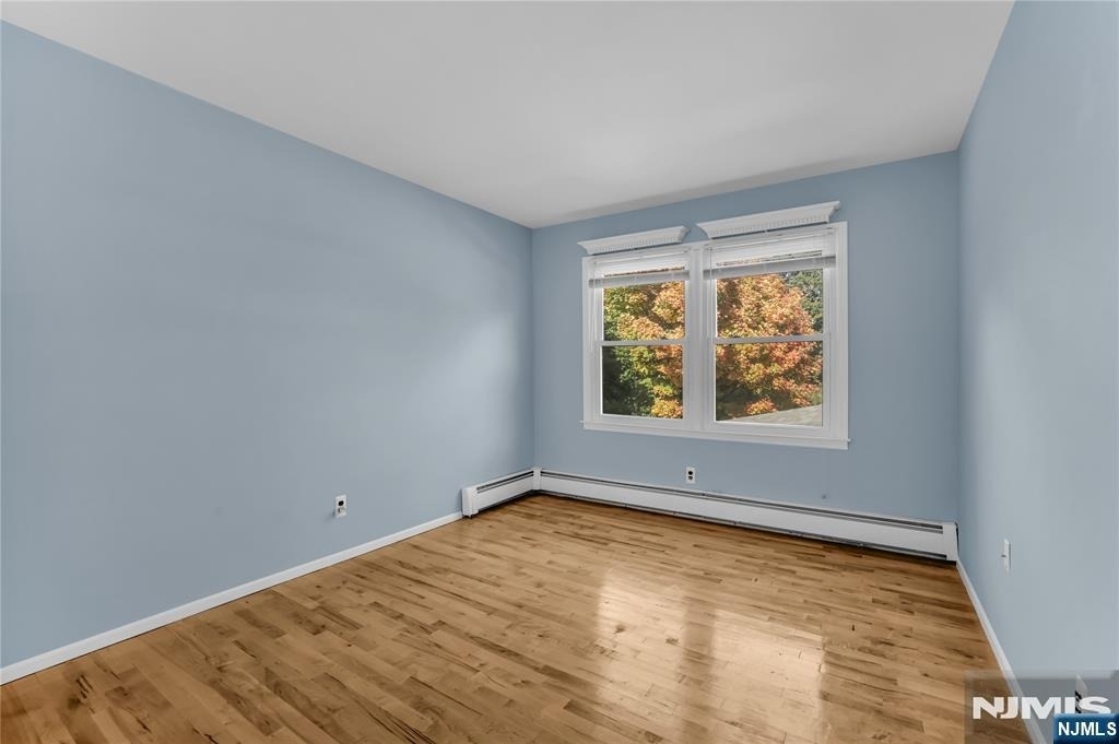 19 Crefeld - Photo 29