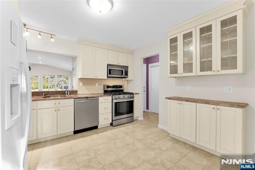 19 Crefeld - Photo 14